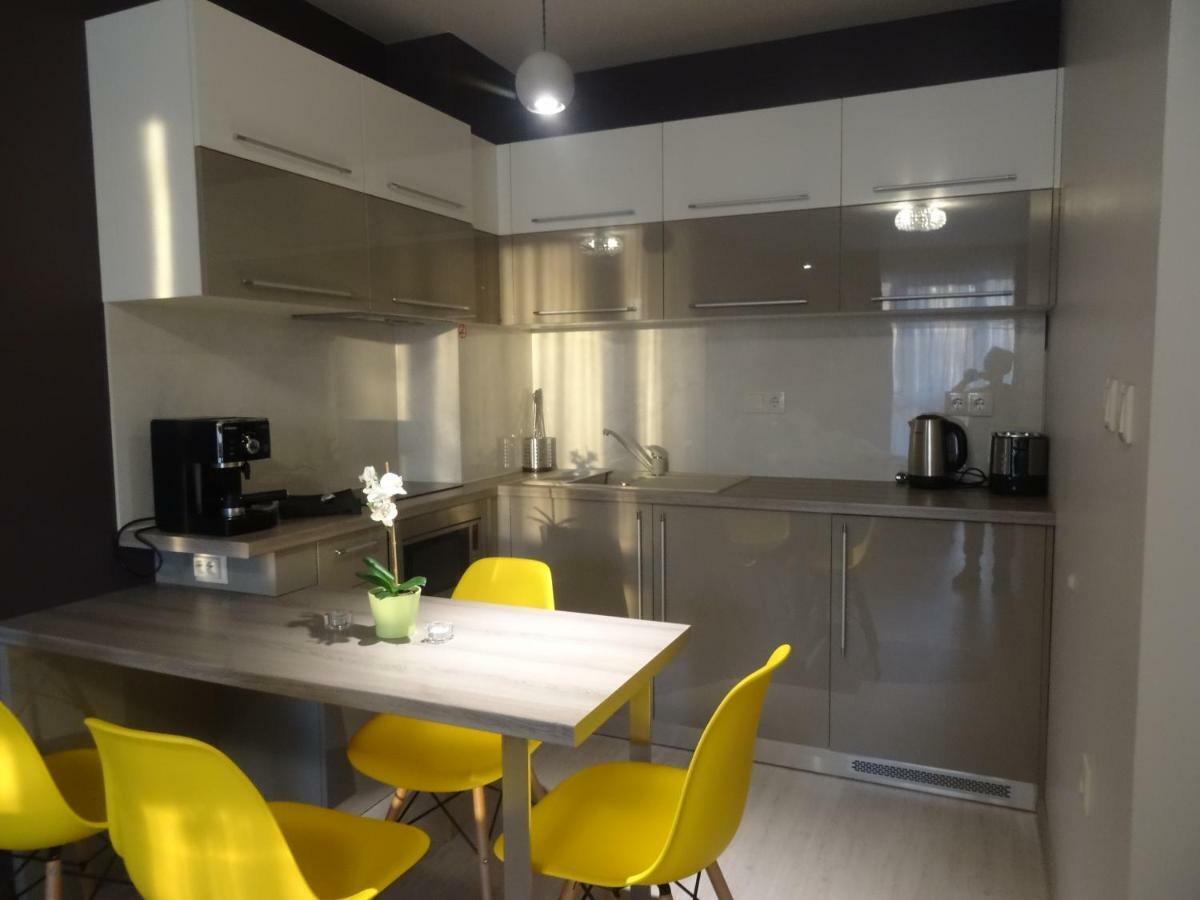 Апартамент 13 Hisarea Exterior foto