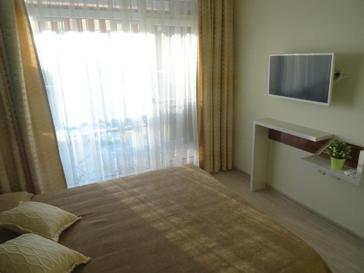 Апартамент 13 Hisarea Exterior foto
